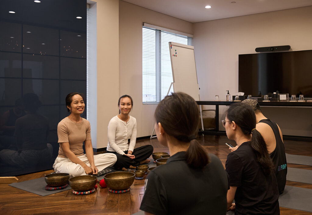 Balance-yoga-villa-Corporate-workshop-TEC00535@2x