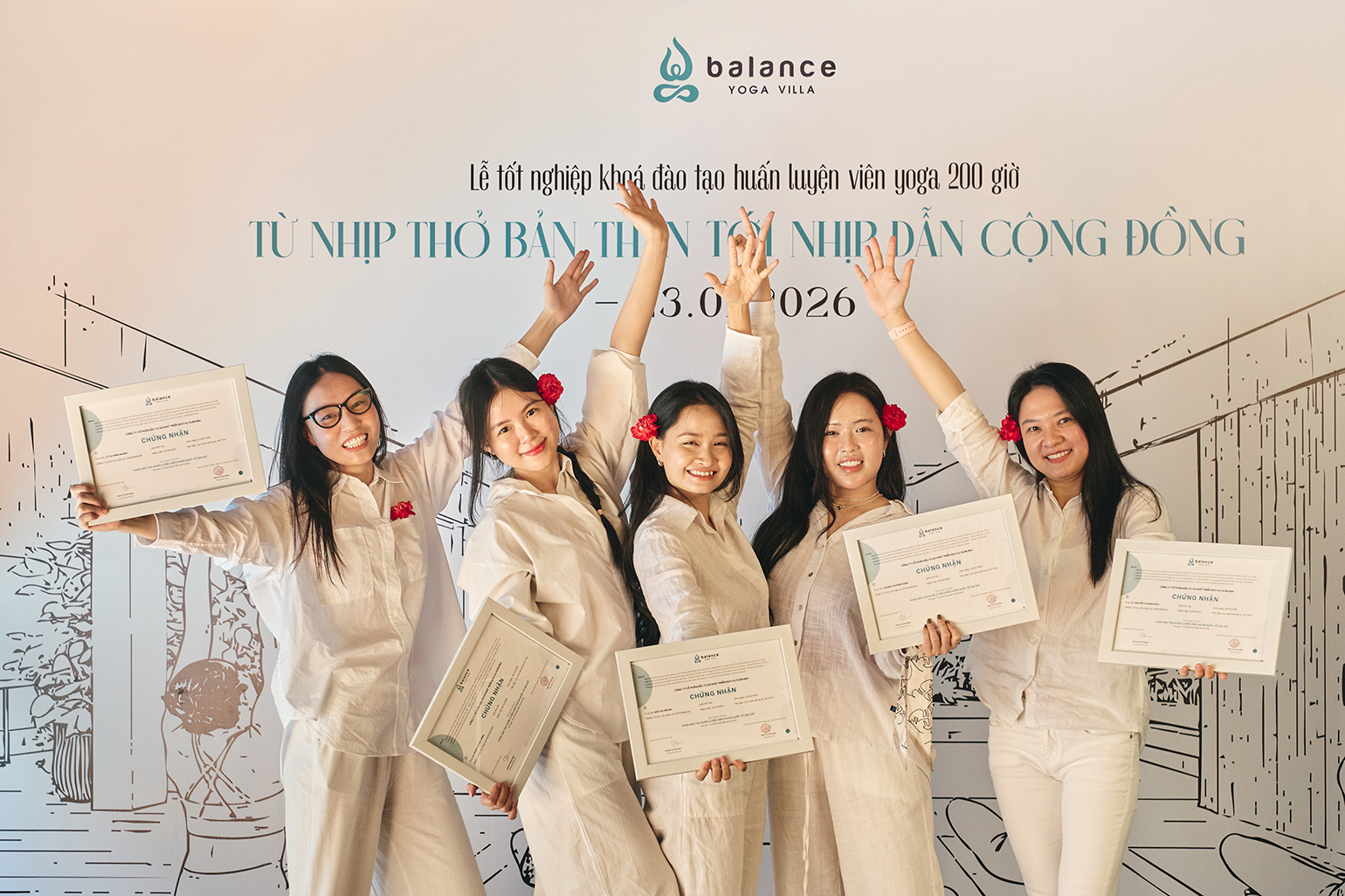 Balance-yoga-villa-le-tot-nghiep-khoa-huan-luyen-vien-yoga-200-gio@2x@2x@2x@2x@2x@2x