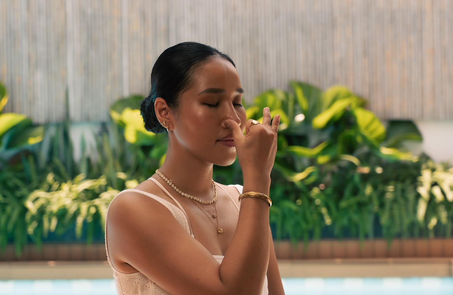 Balance-yoga-villa-Dong-tang-tinh-tai-khi-nhua-song-lui-sau-vao-coi-re@2x