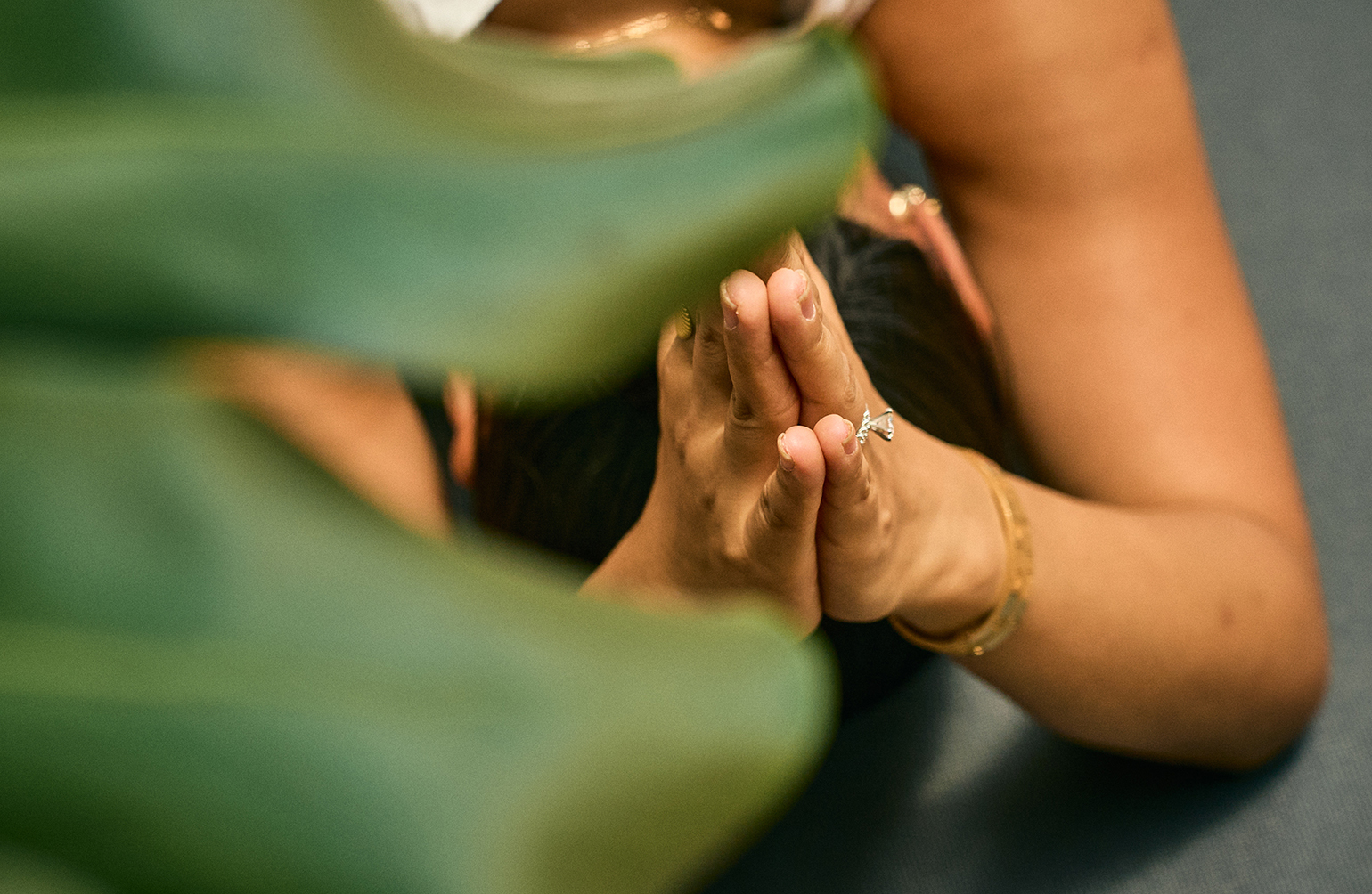 Balance-yoga-villa-lang-nghe-co-the-lang-nghe-chinh-minh-trong-yoga@2x@2x