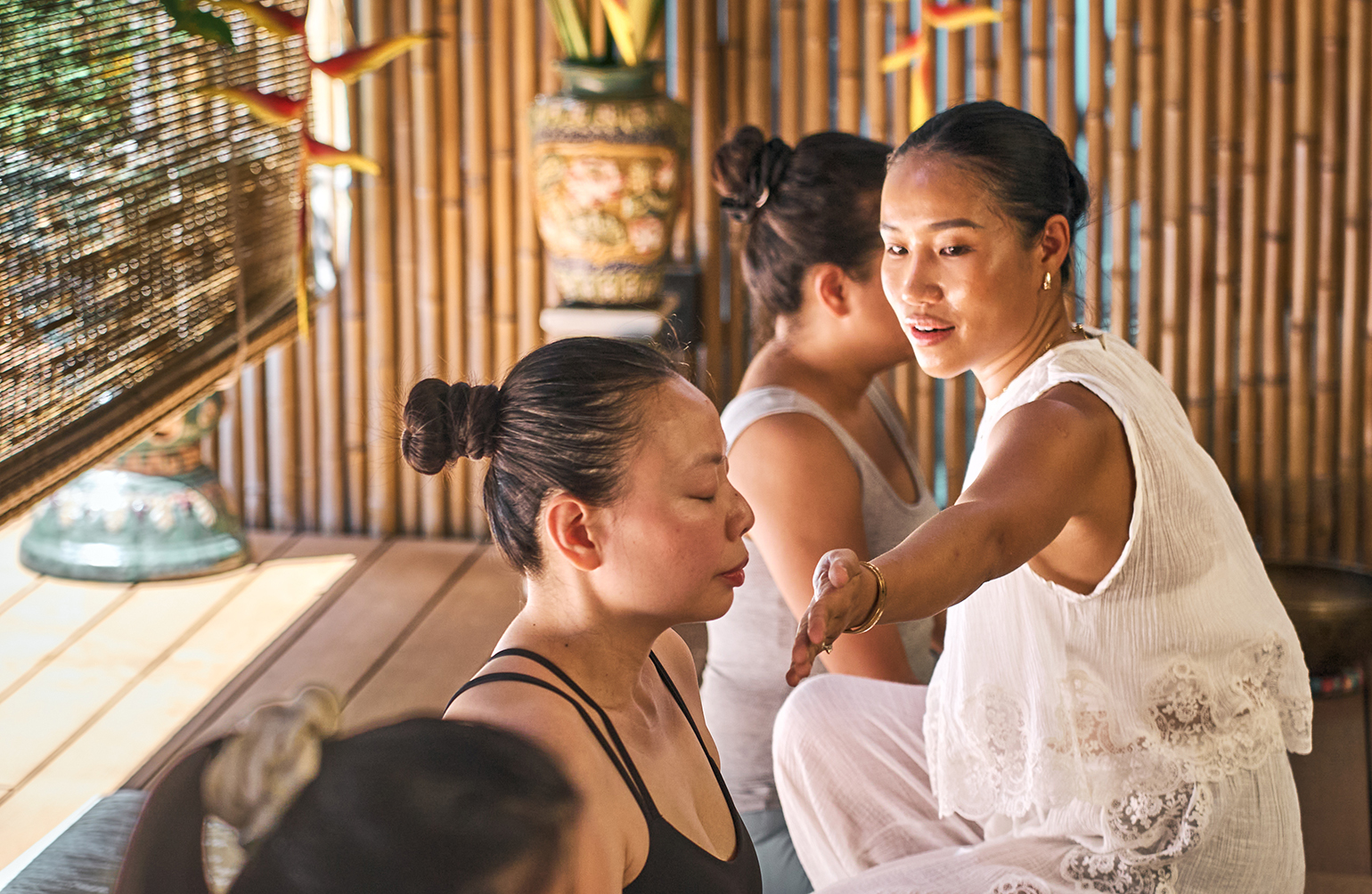 Balance-yoga-villa-mama-circle-workshop@2x