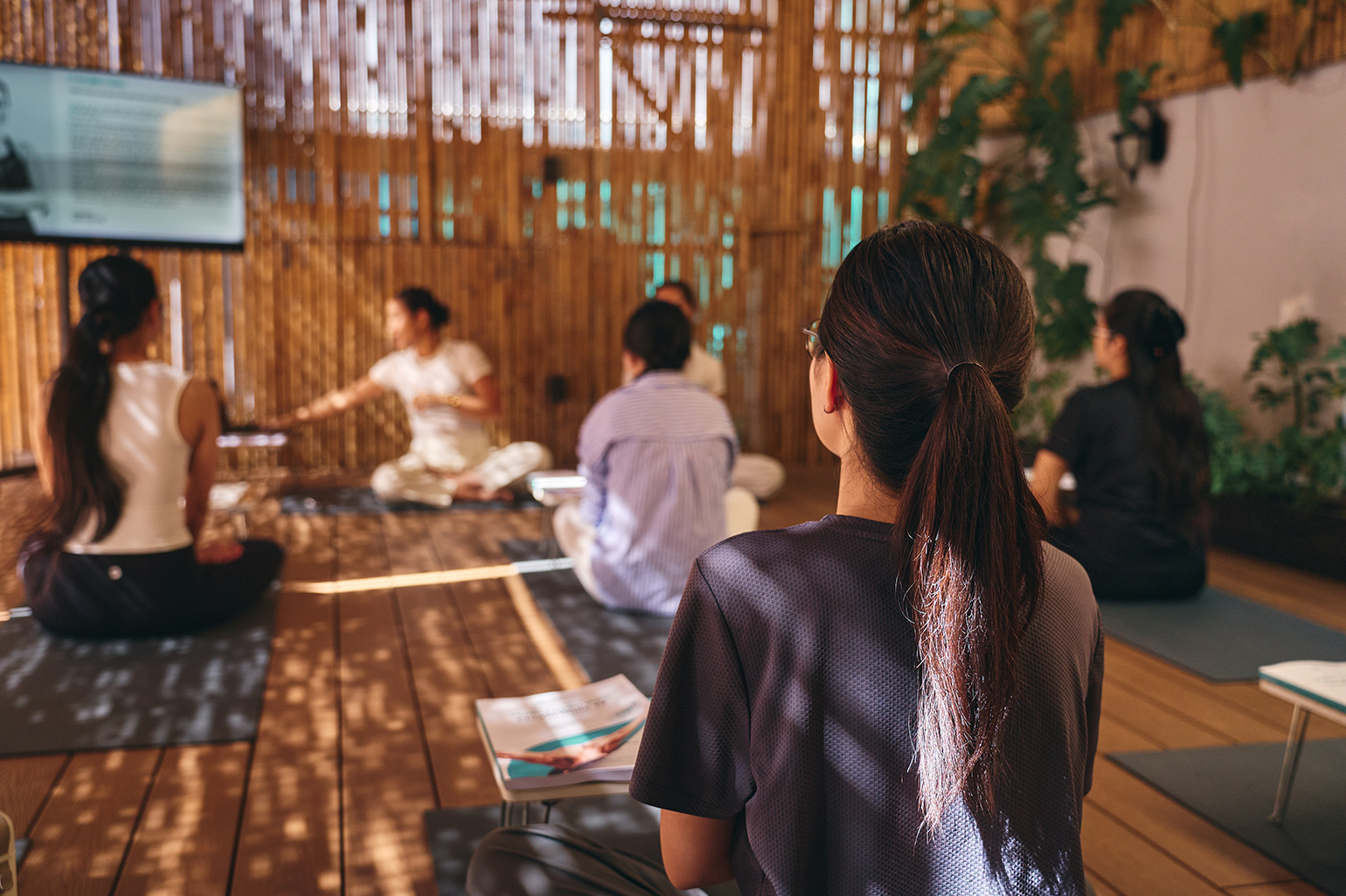 Balance-yoga-villa-chuyen-hoa-noi-tam-va-hanh-trinh-200-gio-cung-yoga@2x@2x@2x@2x