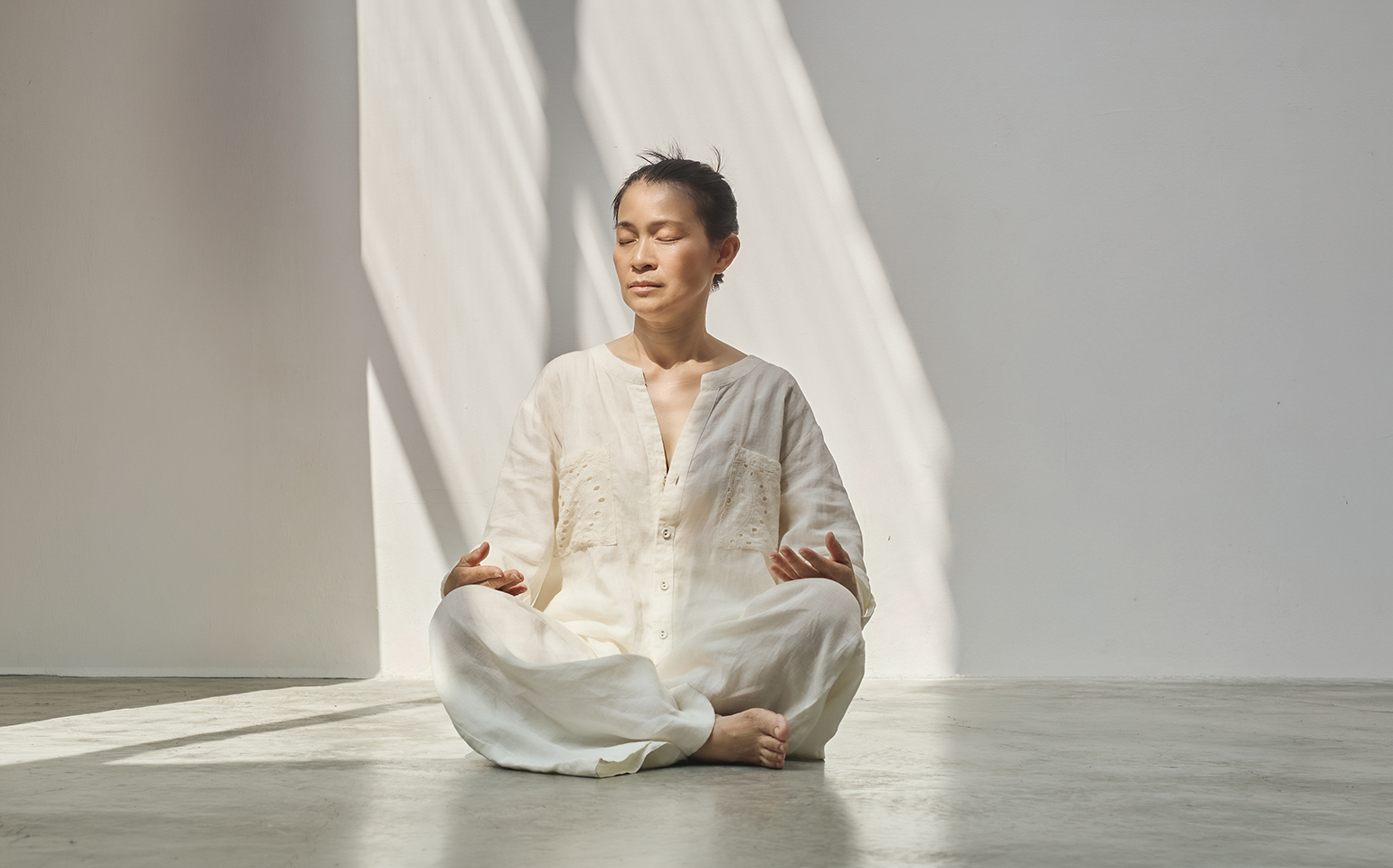 Balance-yoga-villa-pranayama@2x
