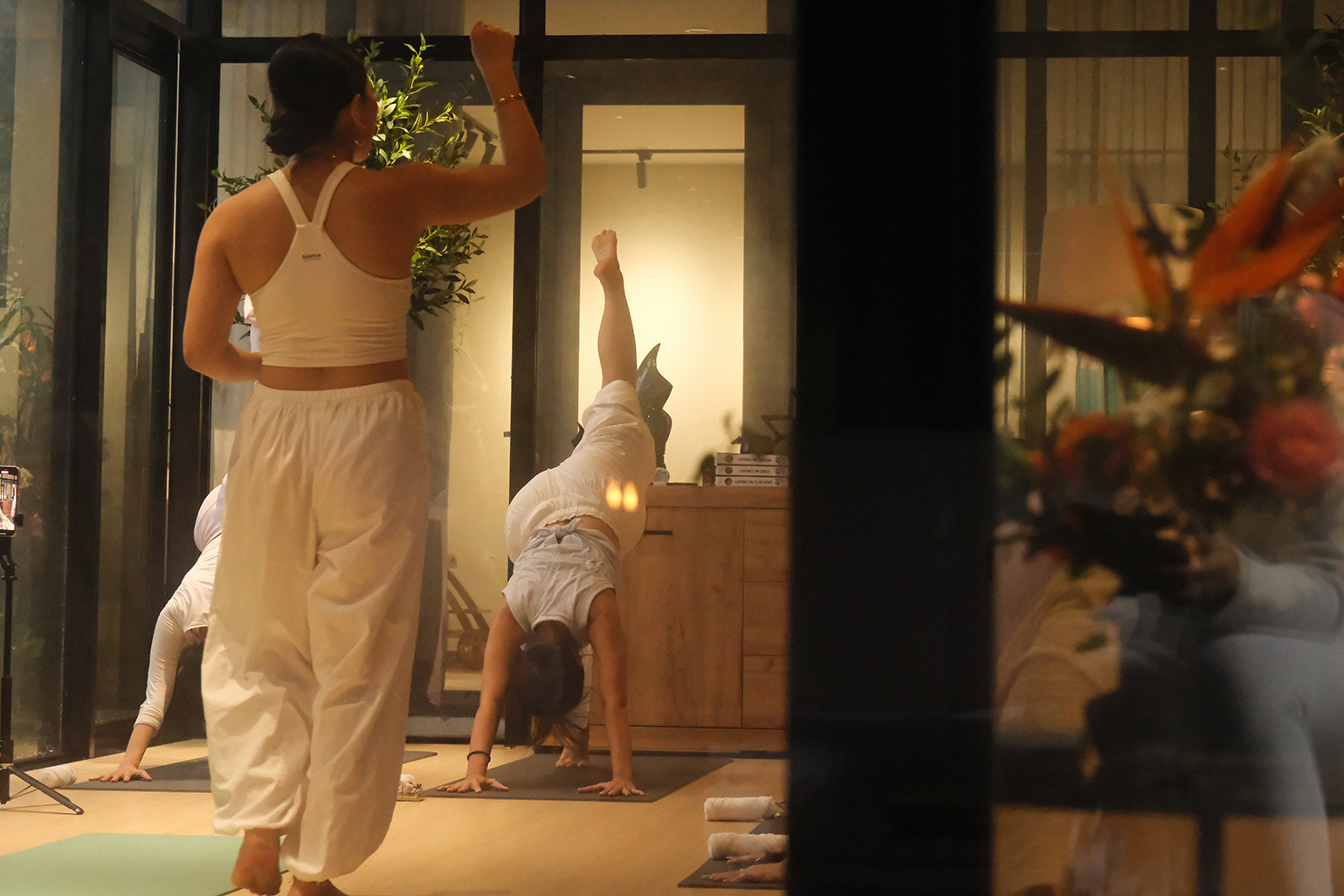 Balance-yoga-villa-nghe-huan-luyen-vien-yoga@2x@2x